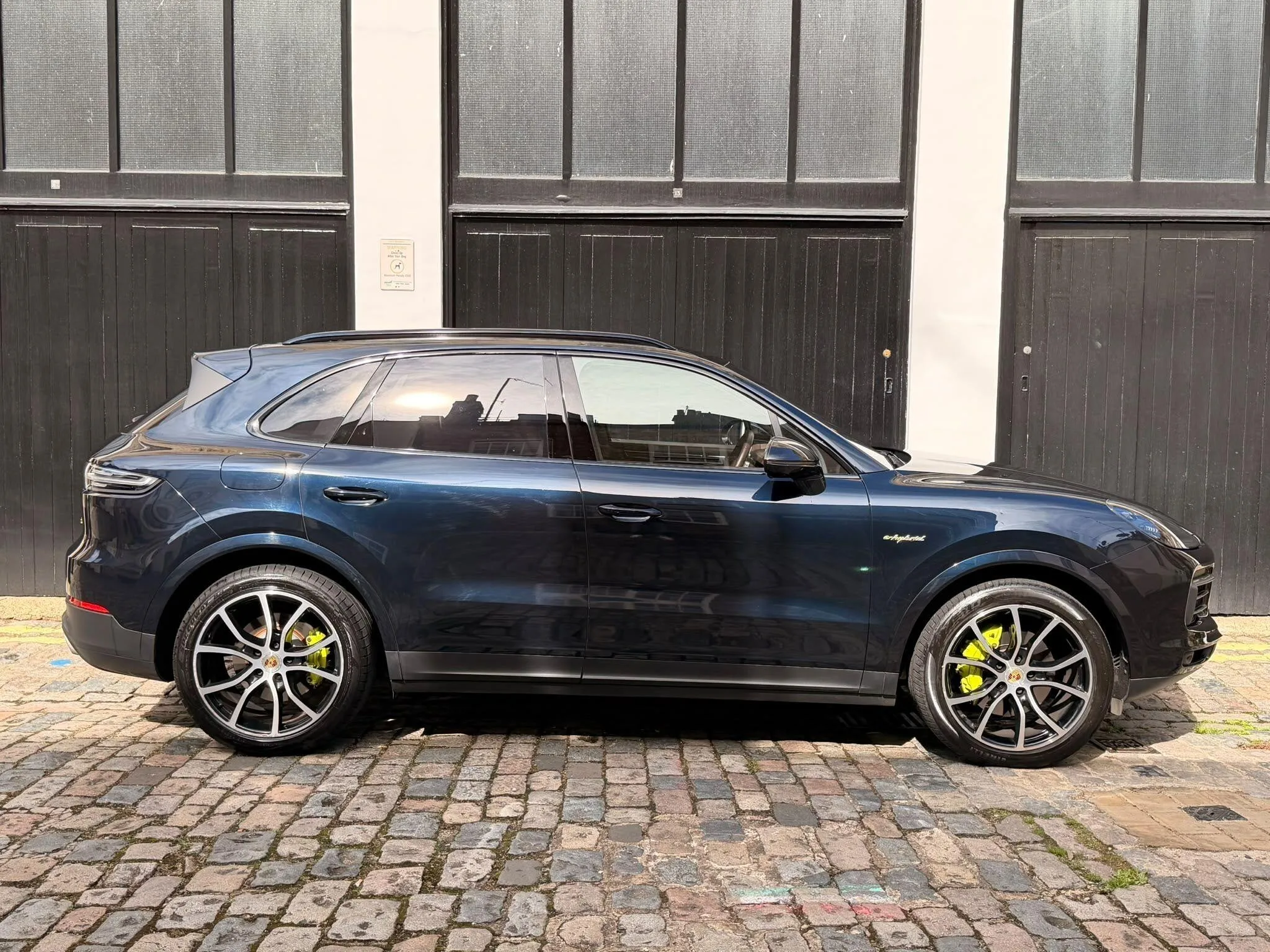 2018 Porsche Cayenne E-Hybrid, 16/30