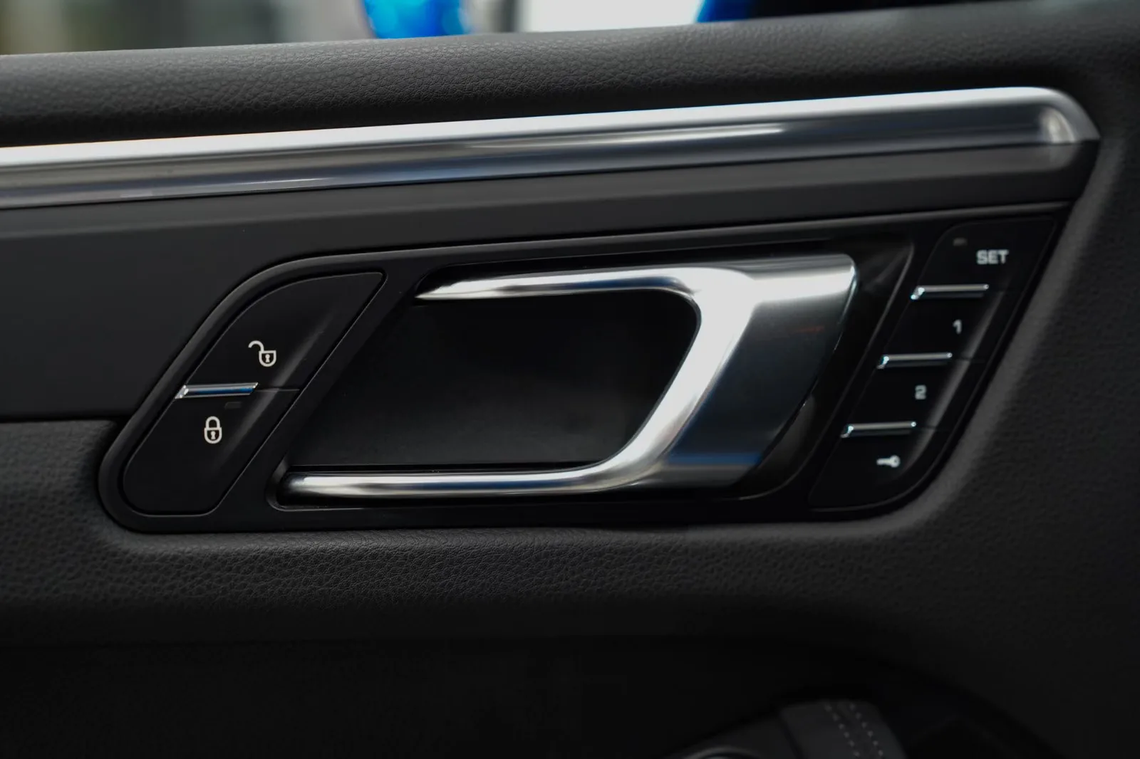 2018 Porsche Macan, 29/30