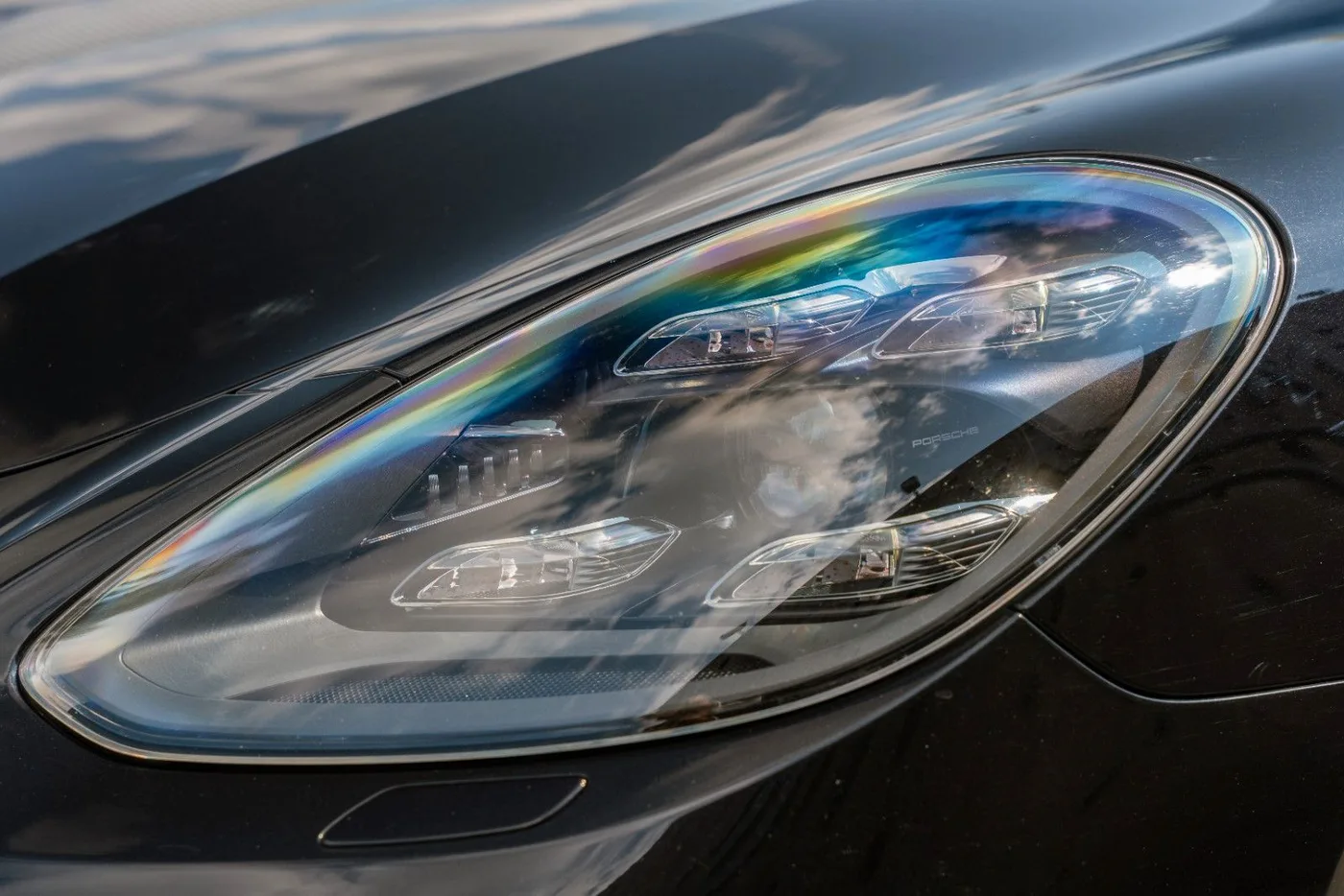 2018 Porsche Panamera 4 Sport Turismo, E-Hybrid offered by a supercar dealer in Gronau, Germany, photo 11 of 25