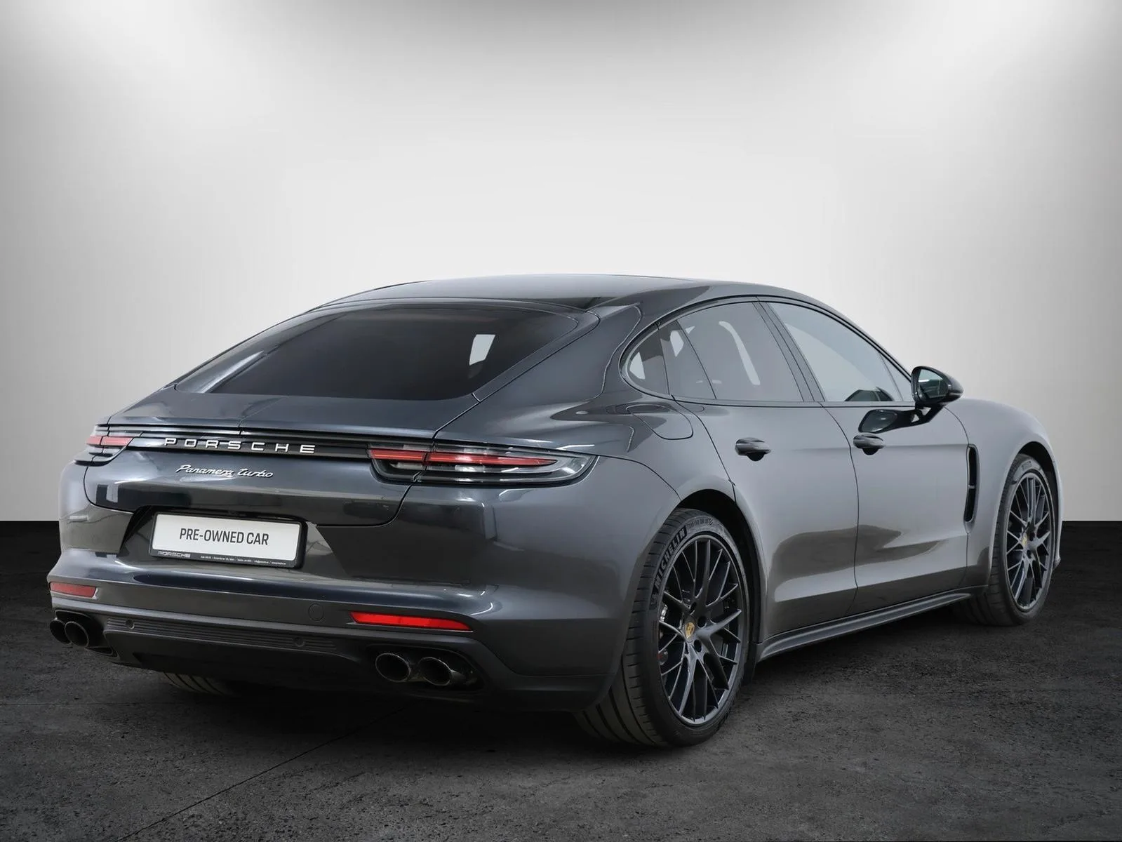 2018 Porsche Panamera Turbo, 4/21