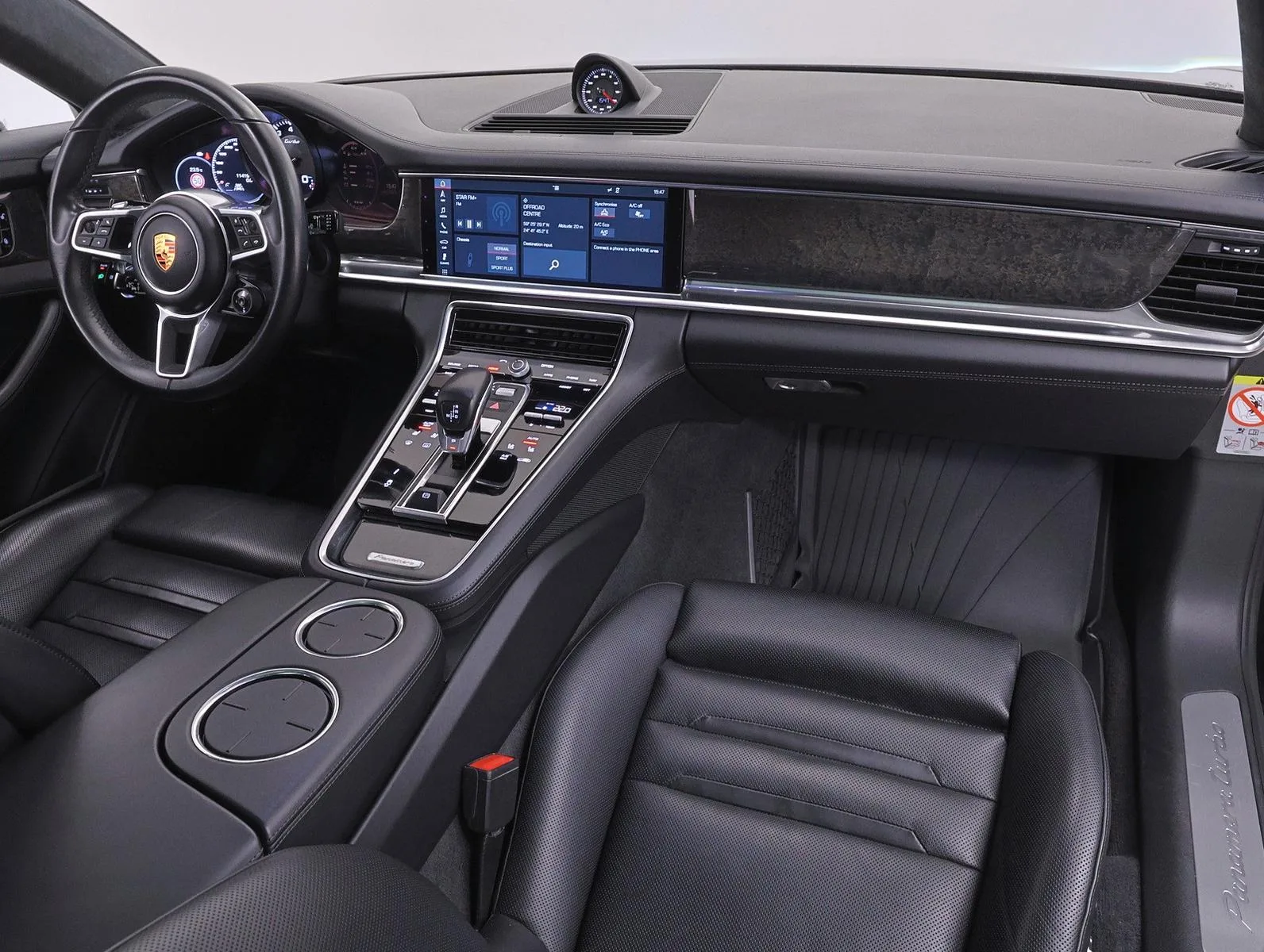 2018 Porsche Panamera Turbo, 16/21