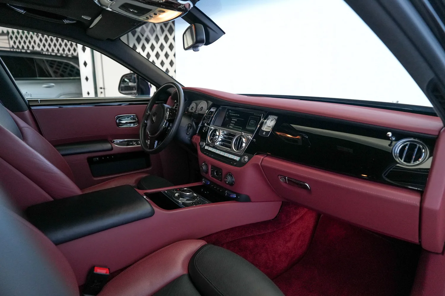 2018 Rolls-Royce Ghost, 12/17