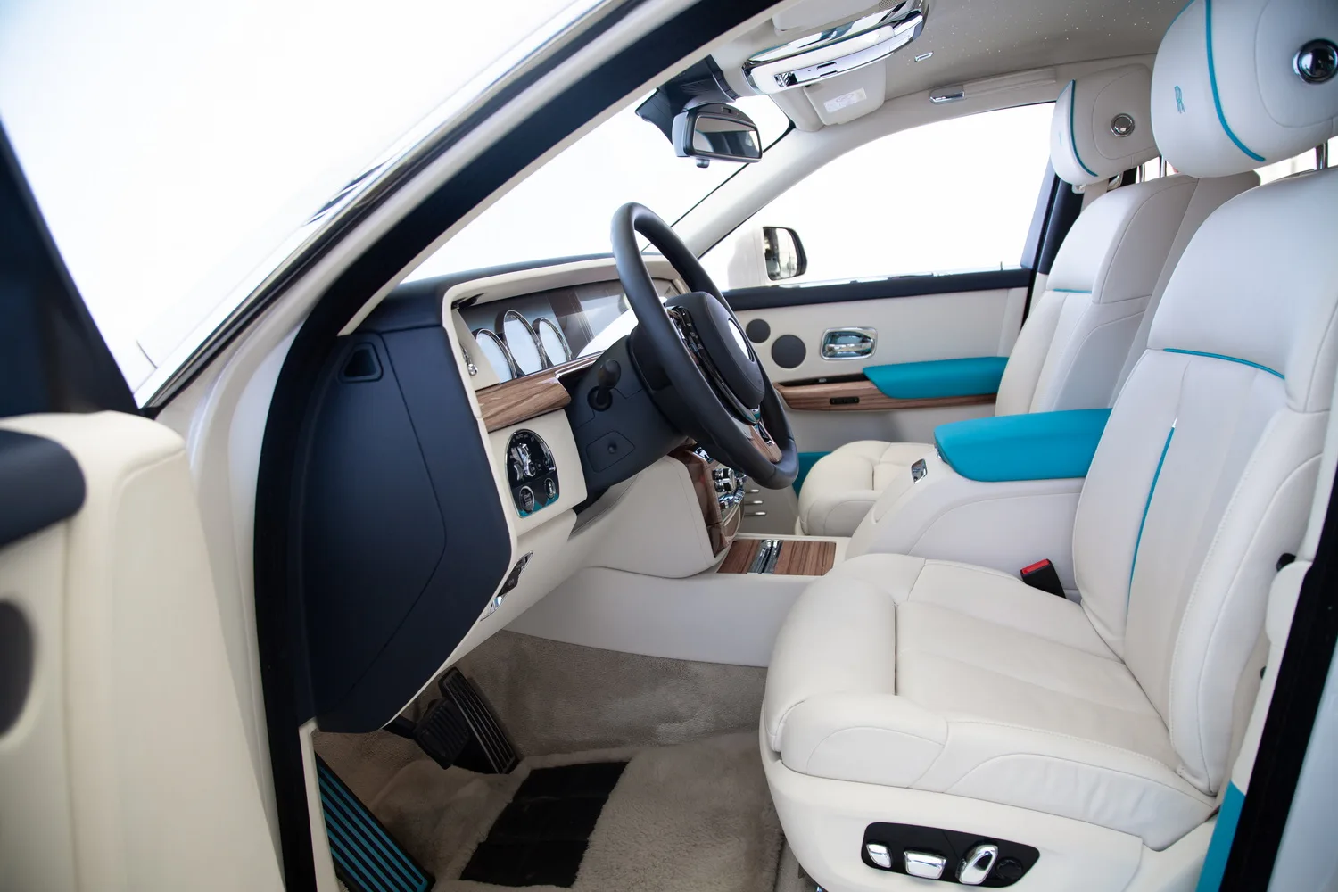 2018 Rolls-Royce Phantom VIII, 8/18