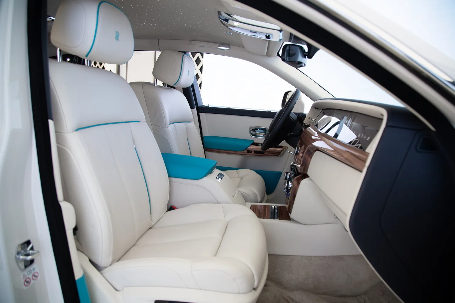 2018 Rolls-Royce Phantom VIII, 17/18