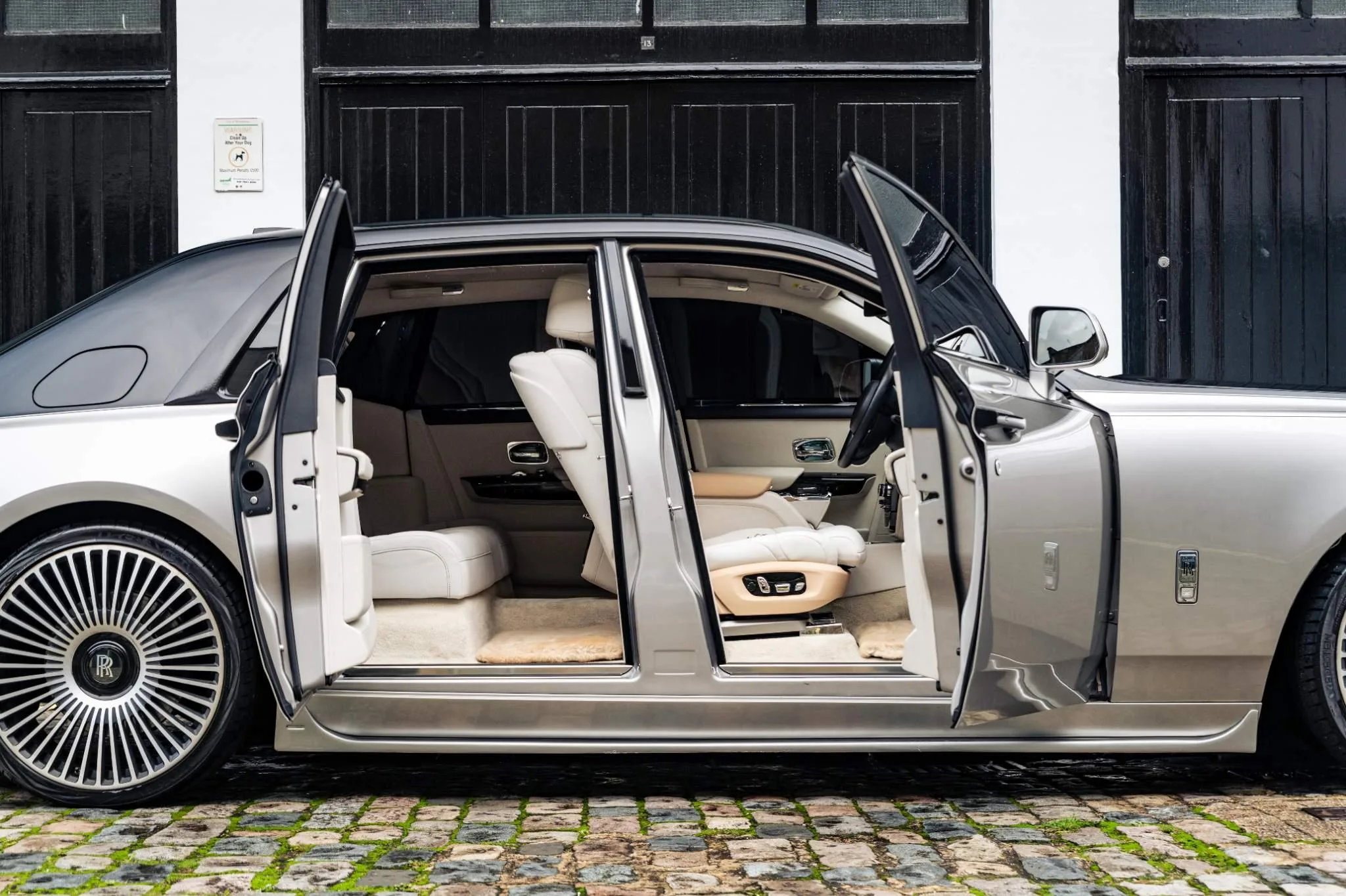 2018 Rolls-Royce Phantom VIII Revere, 14/30