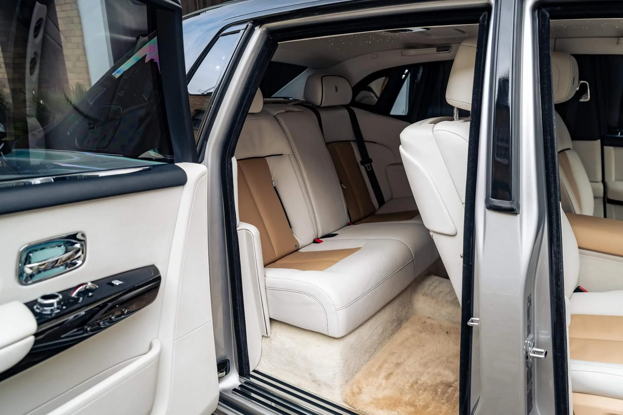 2018 Rolls-Royce Phantom VIII Revere, 16/30