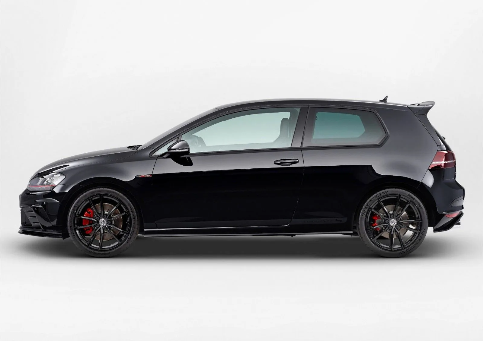2018 Volkswagen Golf GTI Clubsport S, 3/6