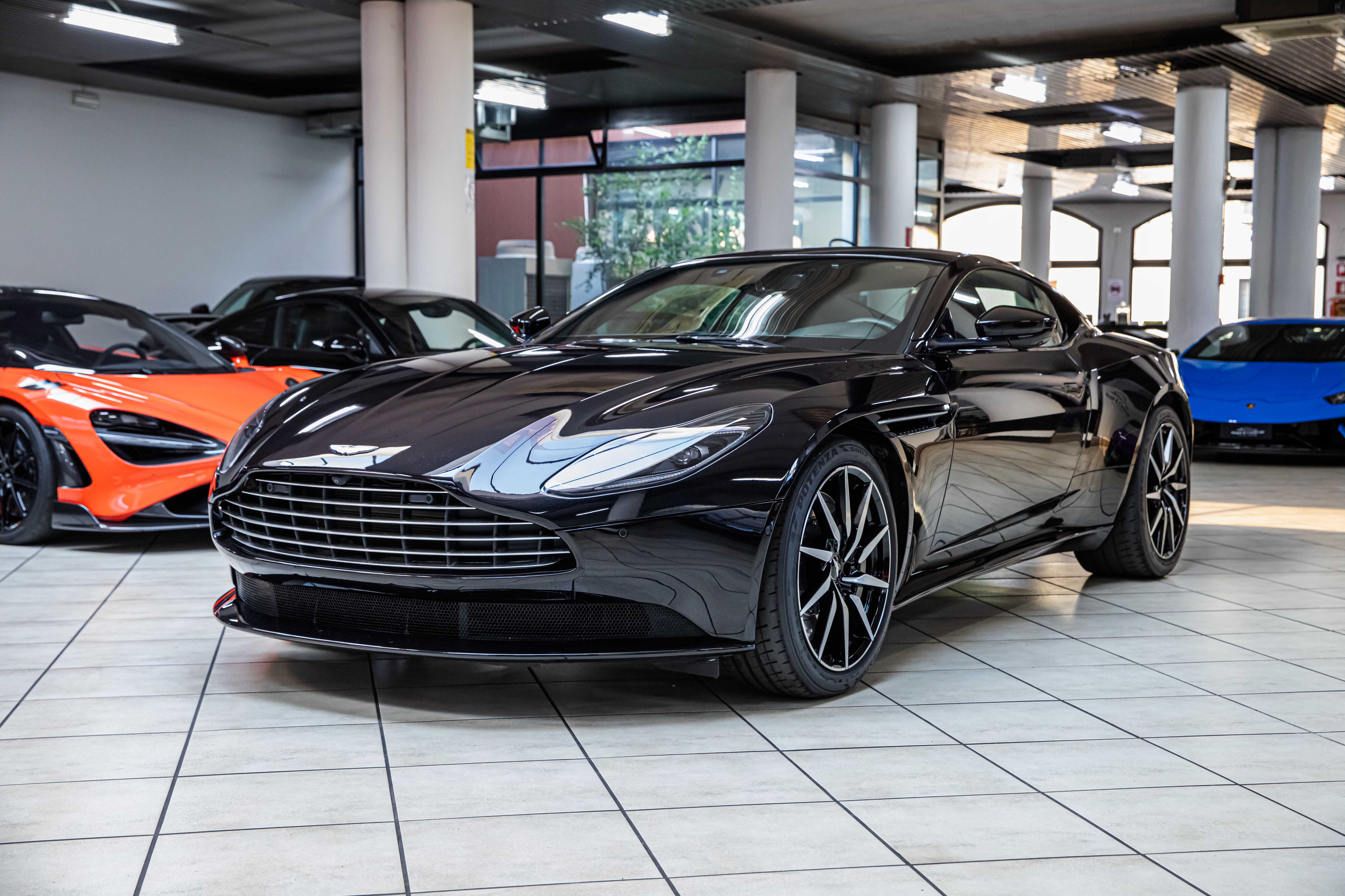 2019 Aston Martin DB11 offered by a specialist dealer in Milan, Italy, photo 8 of 20