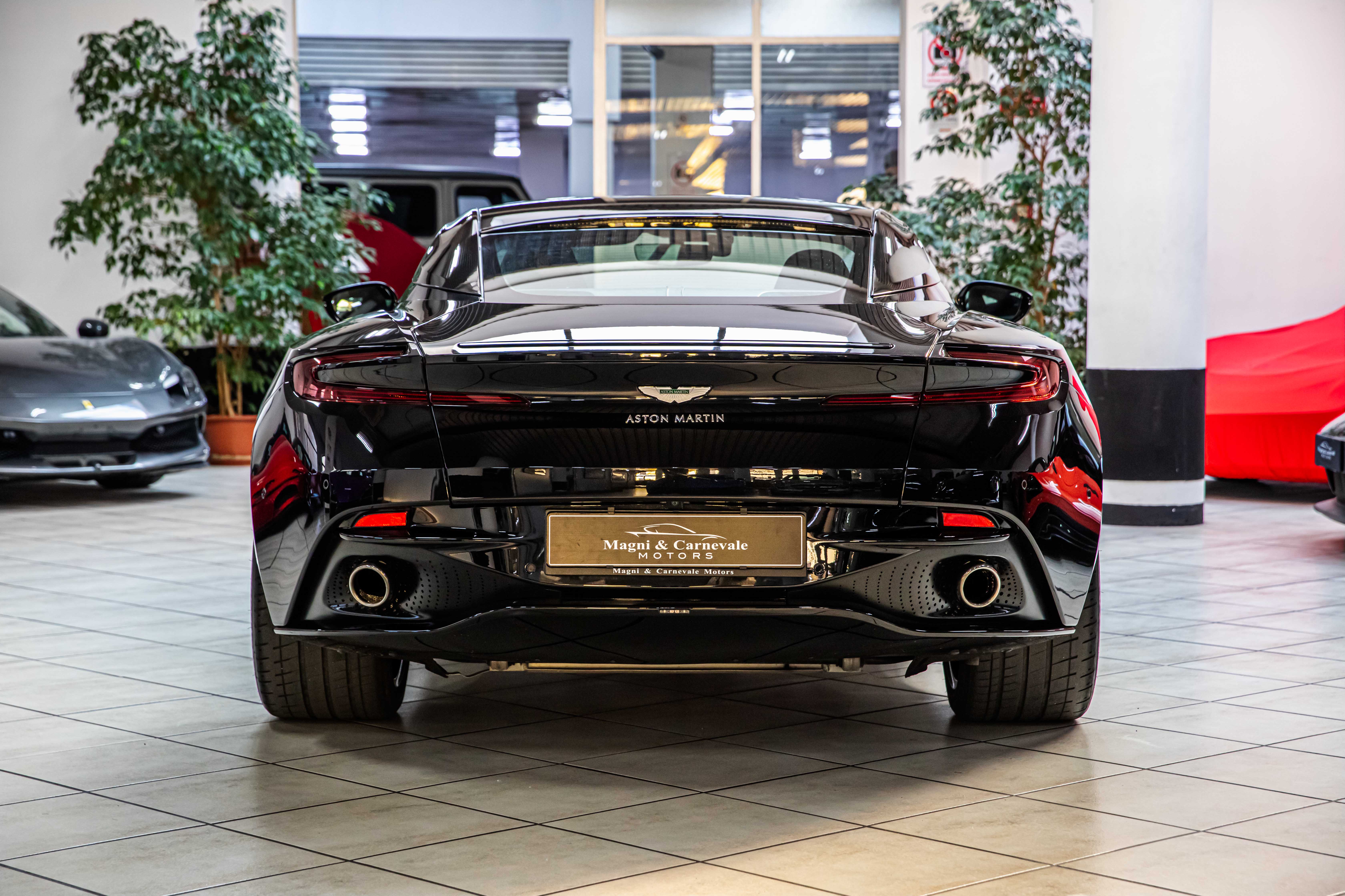 2019 Aston Martin DB11 offered by a specialist dealer in Milan, Italy, photo 11 of 20