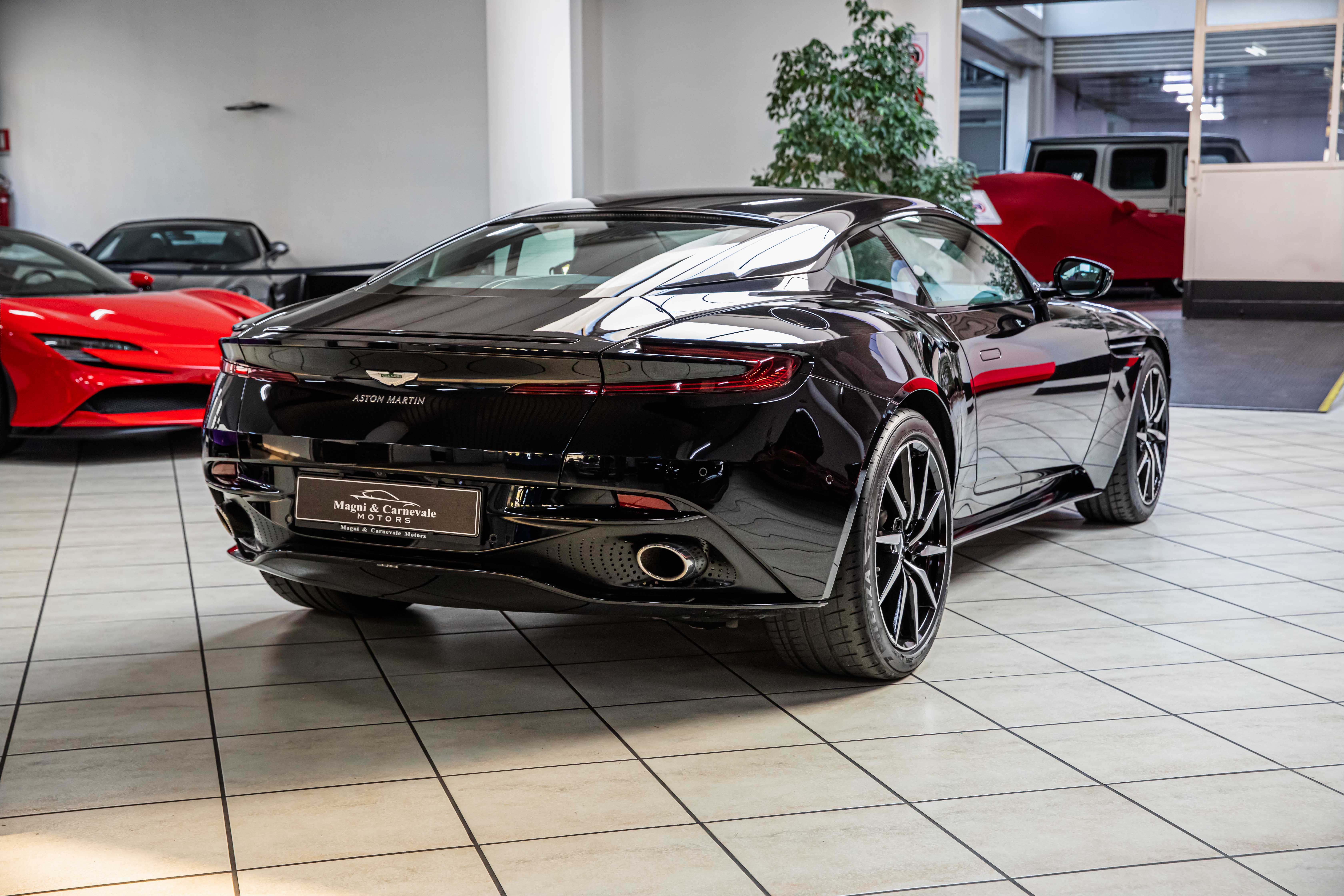 2019 Aston Martin DB11 offered by a specialist dealer in Milan, Italy, photo 12 of 20