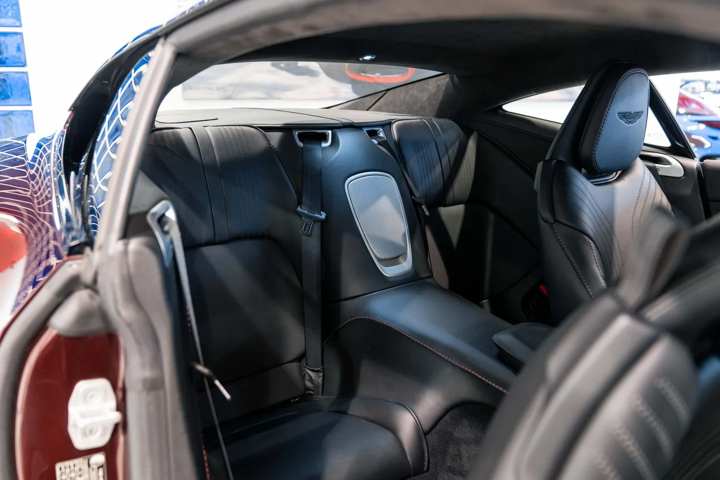 2019 Aston Martin DB11 V8 offered by a collector car specialist in London, United Kingdom, photo 14 of 20