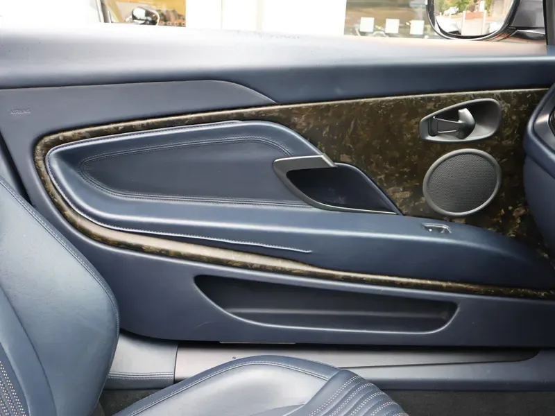 2019 Aston Martin DB11 Volante, 12/30