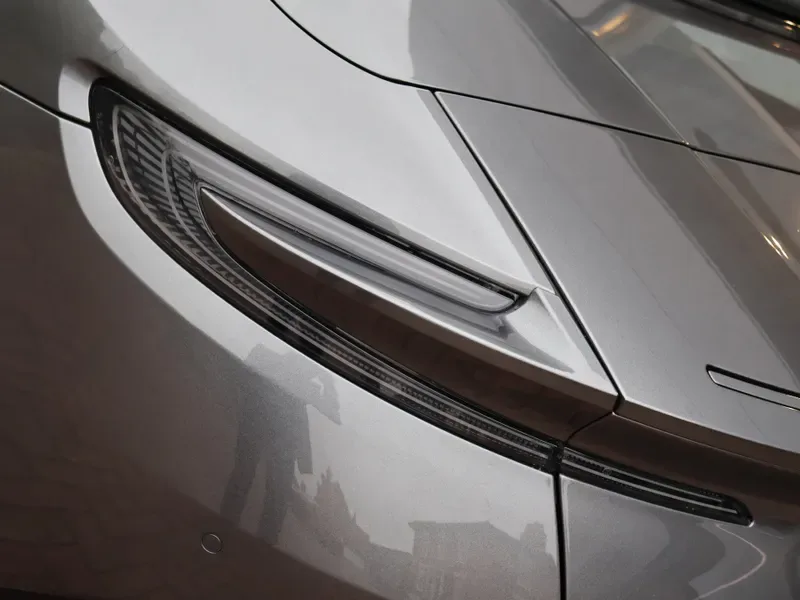 2019 Aston Martin DB11 Volante, 14/30