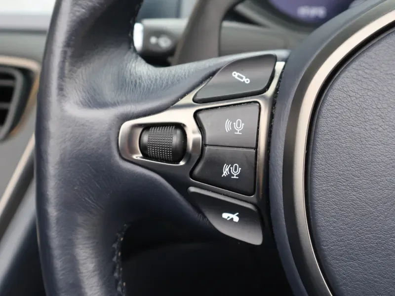 2019 Aston Martin DB11 Volante, 23/30