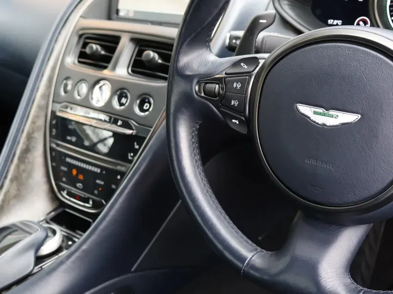 2019 Aston Martin DB11 Volante, 24/30
