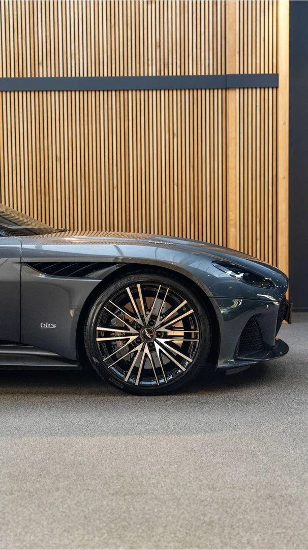 2019 Aston Martin DBS Superleggera, 14/30