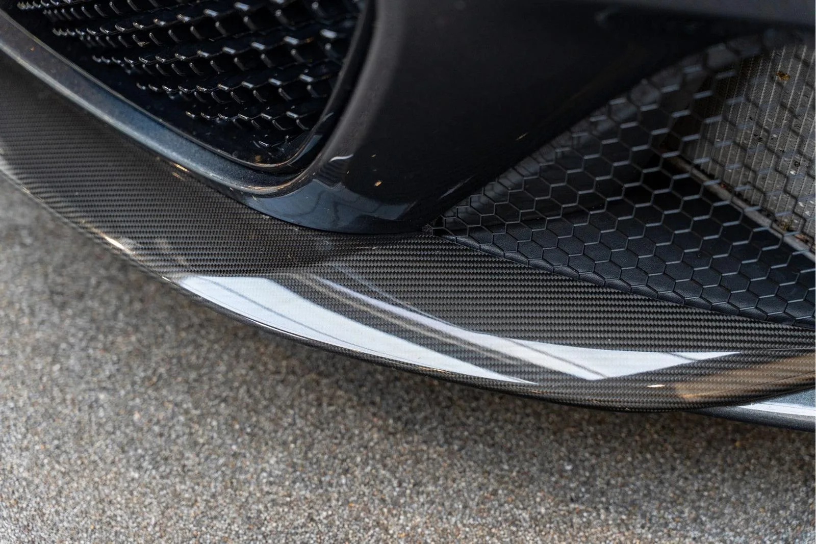 2019 Aston Martin DBS Superleggera, 19/30