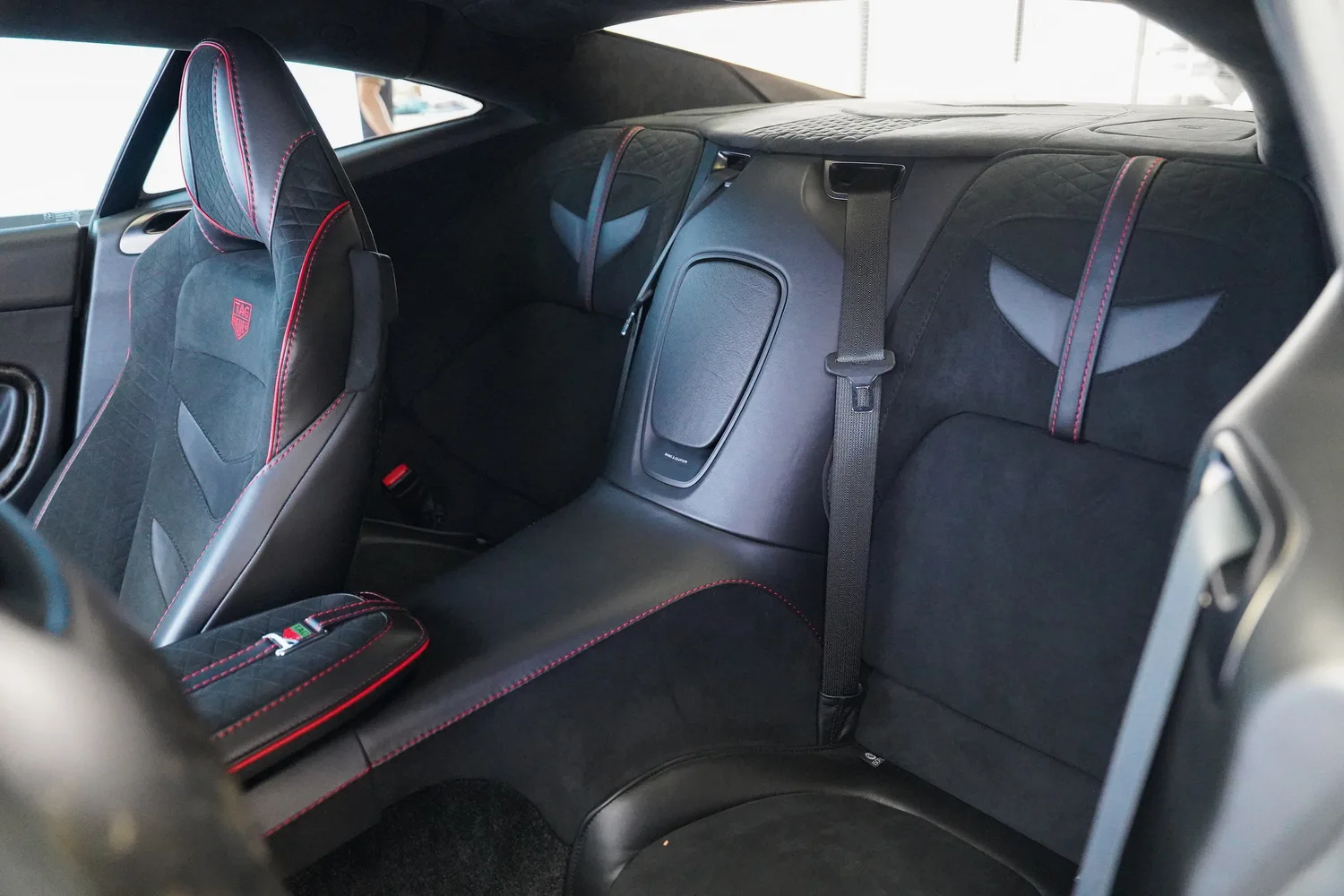 2019 Aston Martin DBS Superleggera TAG Heuer Edition, 12/19