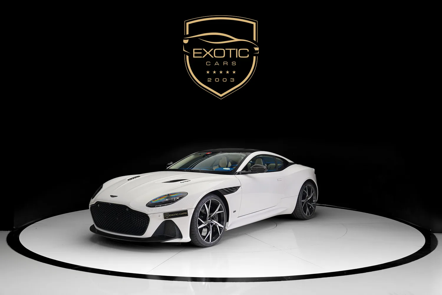 2019 Aston Martin DBS Superleggera angeboten von einem Fachhändler in Dubai, Vereinigte Arabische Emirate, Hauptfoto