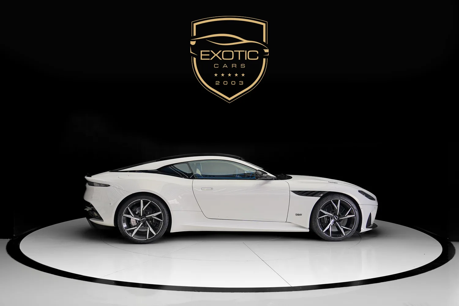2019 Aston Martin DBS Superleggera, 4/18