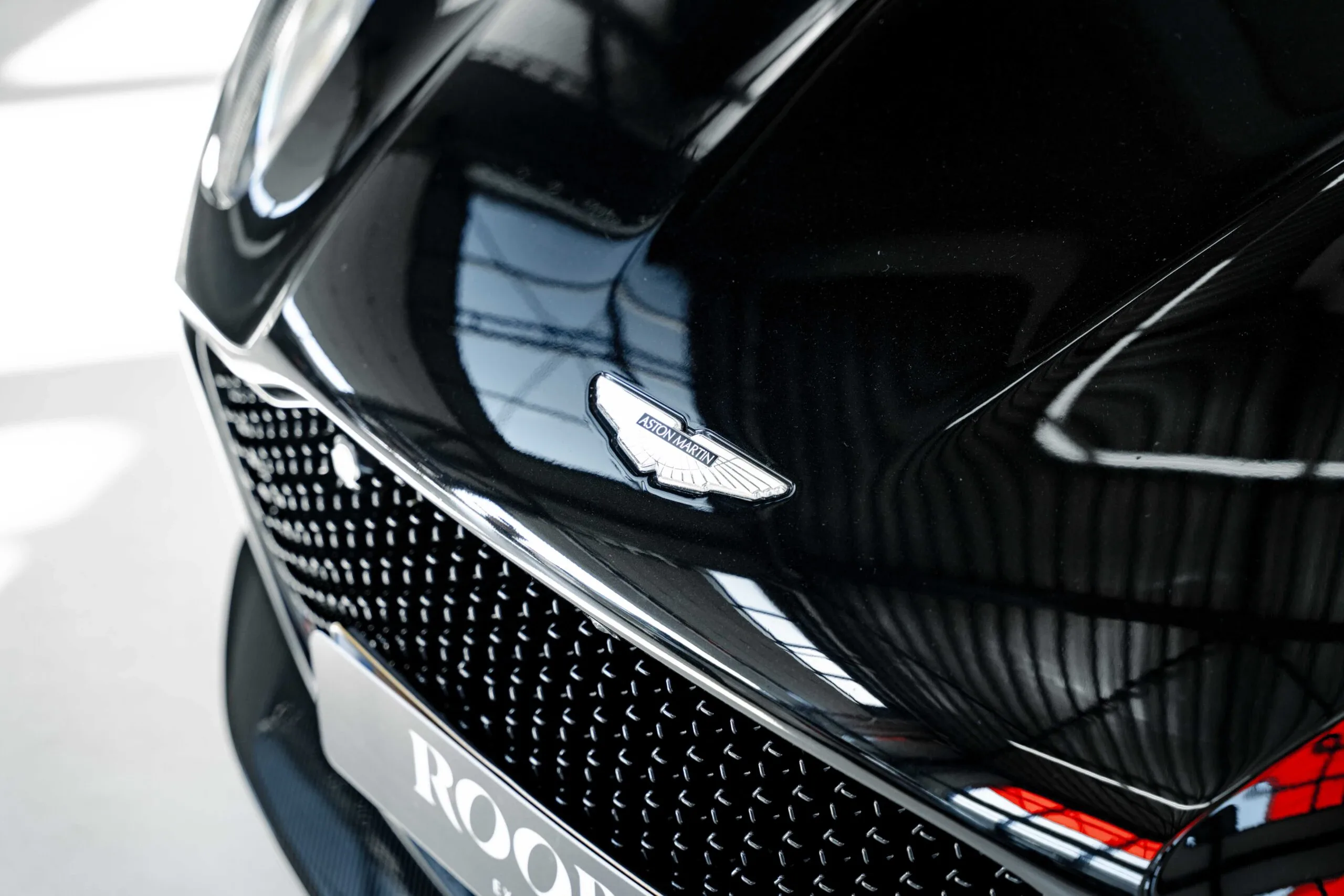 2019 Aston Martin DBS Superleggera, 21/30