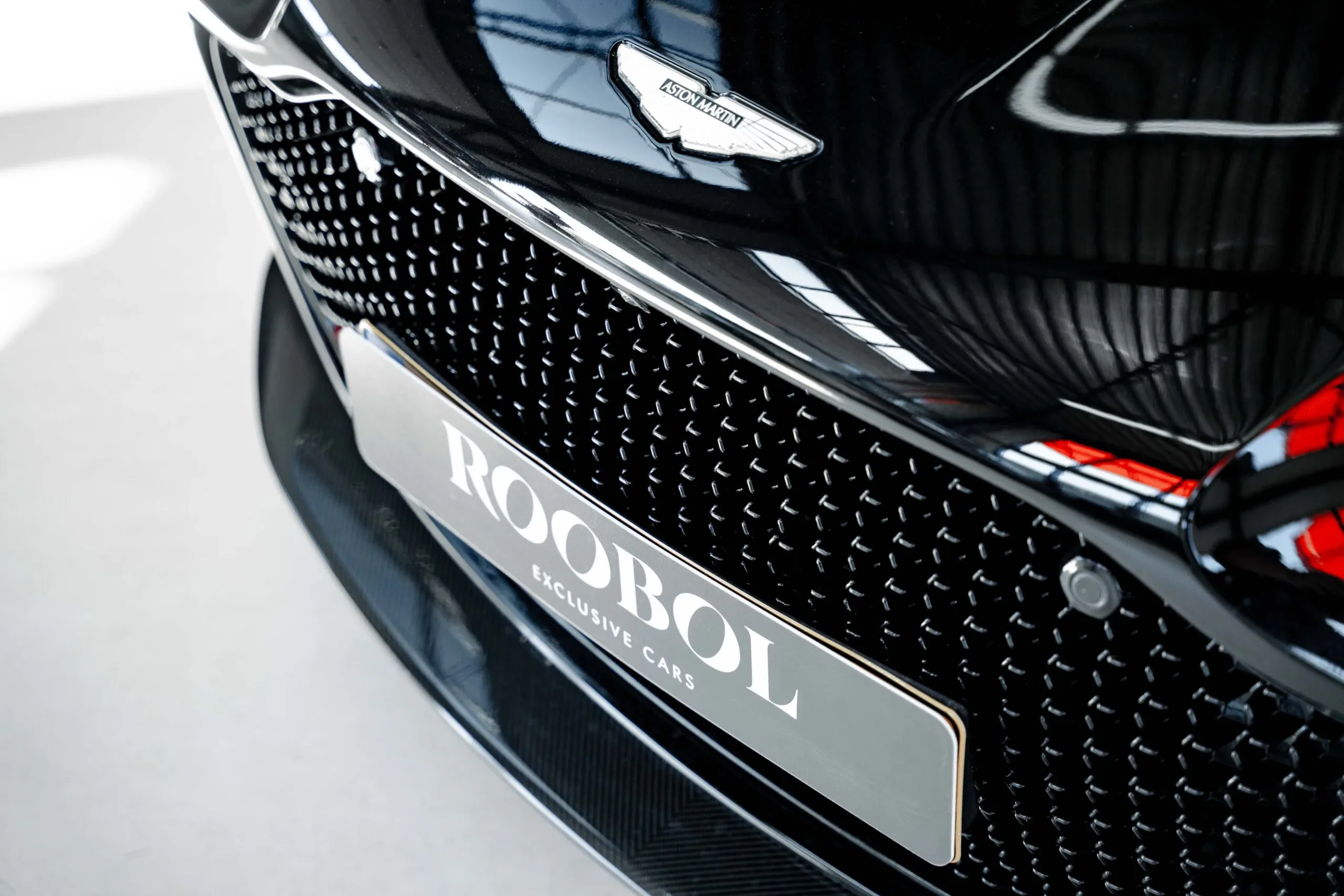 2019 Aston Martin DBS Superleggera, 22/30