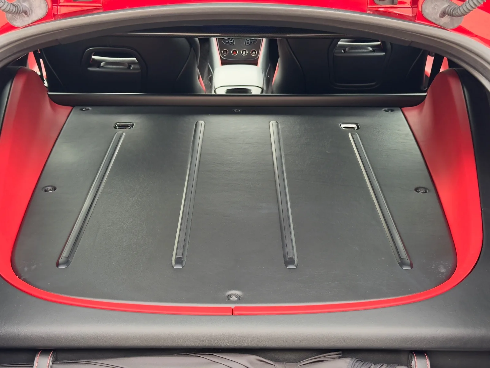2019 Aston Martin Vanquish Zagato Shooting Brake, 4/30