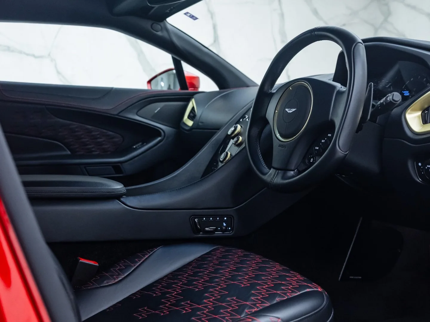 2019 Aston Martin Vanquish Zagato Shooting Brake, 20/30