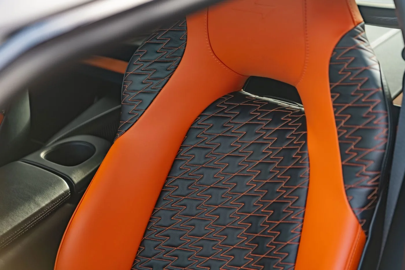 2019 Aston Martin Vanquish Zagato Shooting Brake offered by a supercar dealer in Gronau, Germany, photo 19 of 25