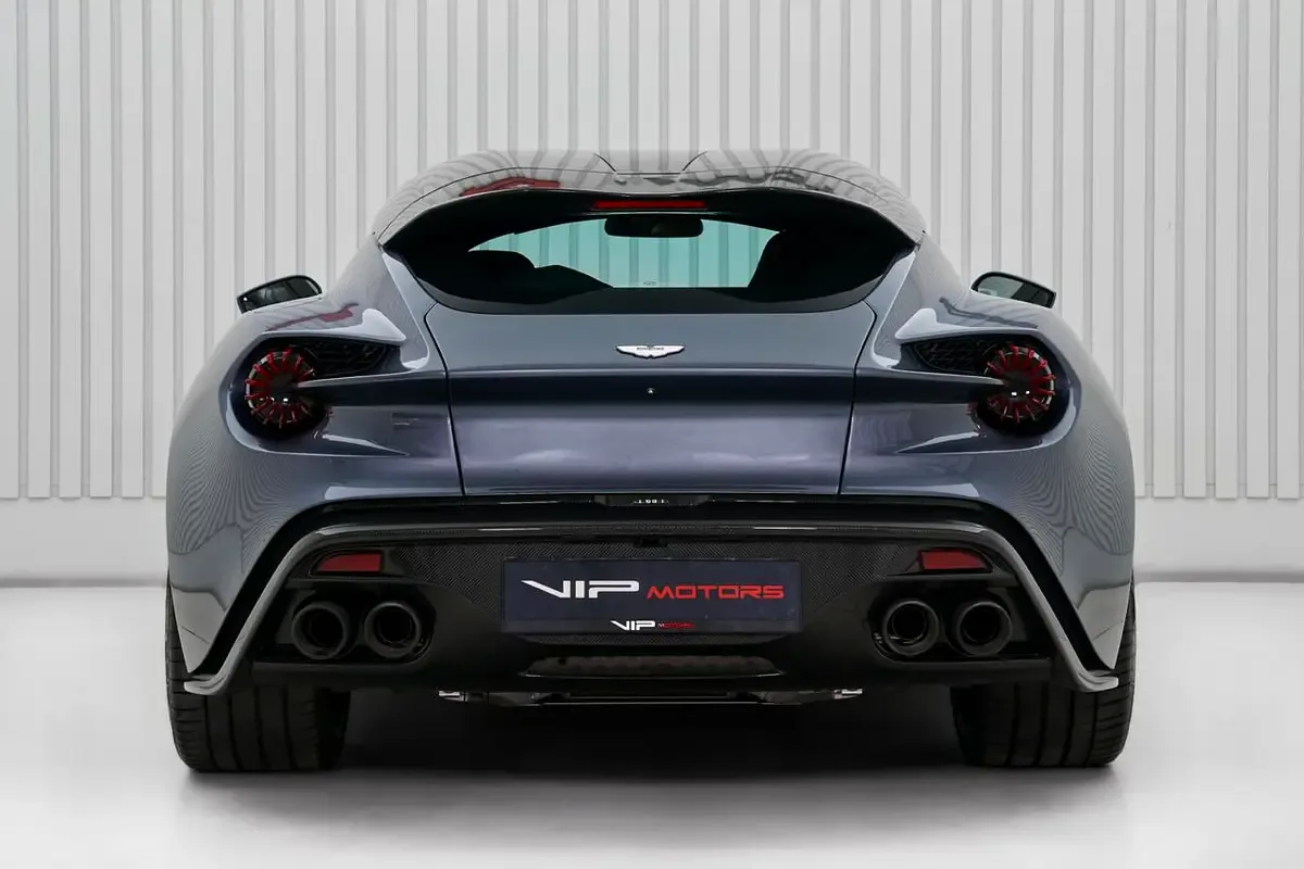 2019 Aston Martin Vanquish Zagato, 5/14
