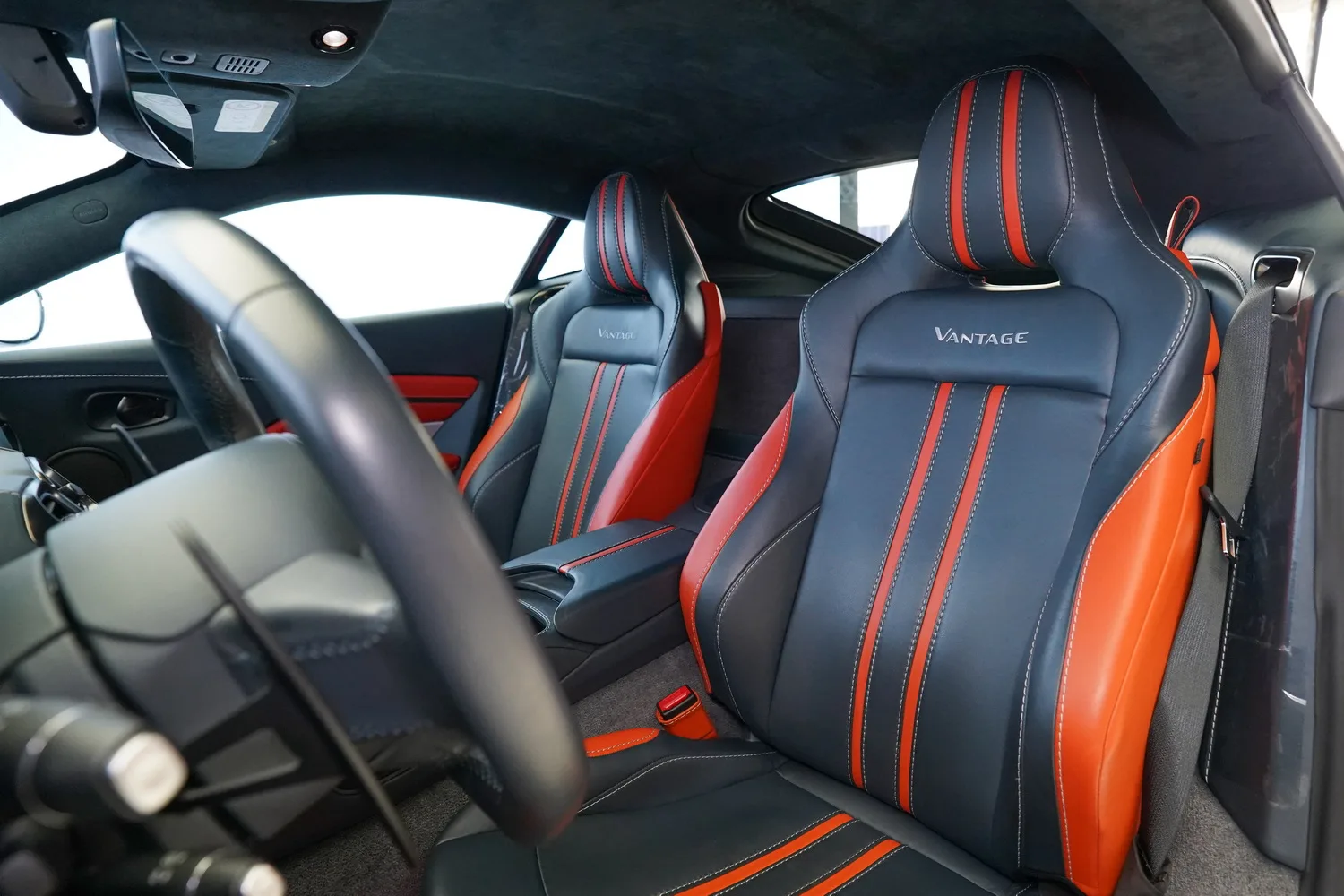 2019 Aston Martin Vantage, 5/14
