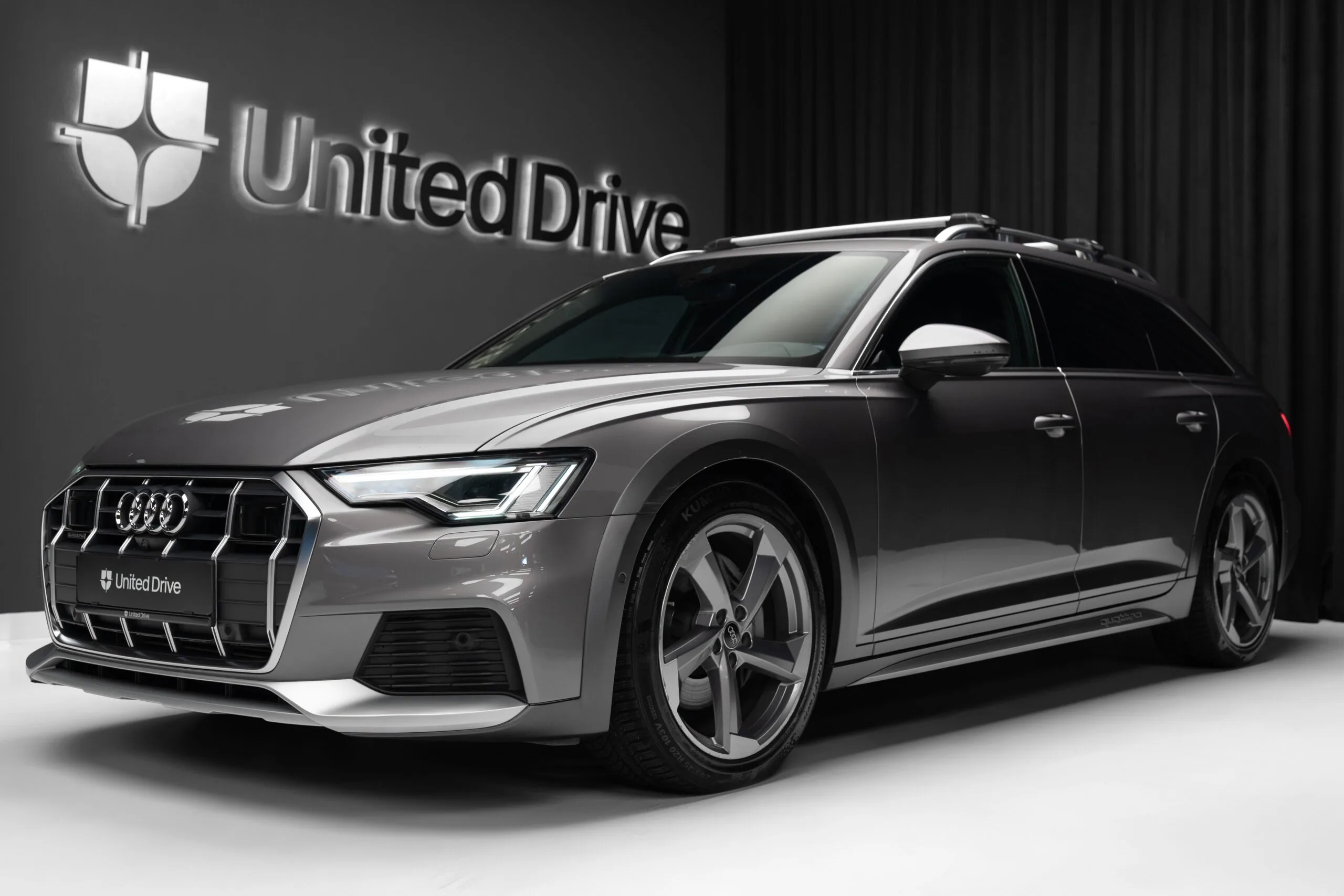 2019 Audi A6 Allroad 50 TDI angeboten von einem Fachhändler in Voluntari, Rumänien, Hauptfoto