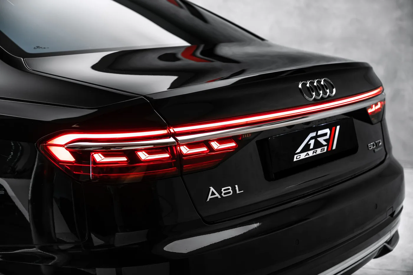 2019 Audi A8 50 TDI L proposée par un concessionnaire spécialisé à Ostrava, Tchéquie, photo 9 sur 25
