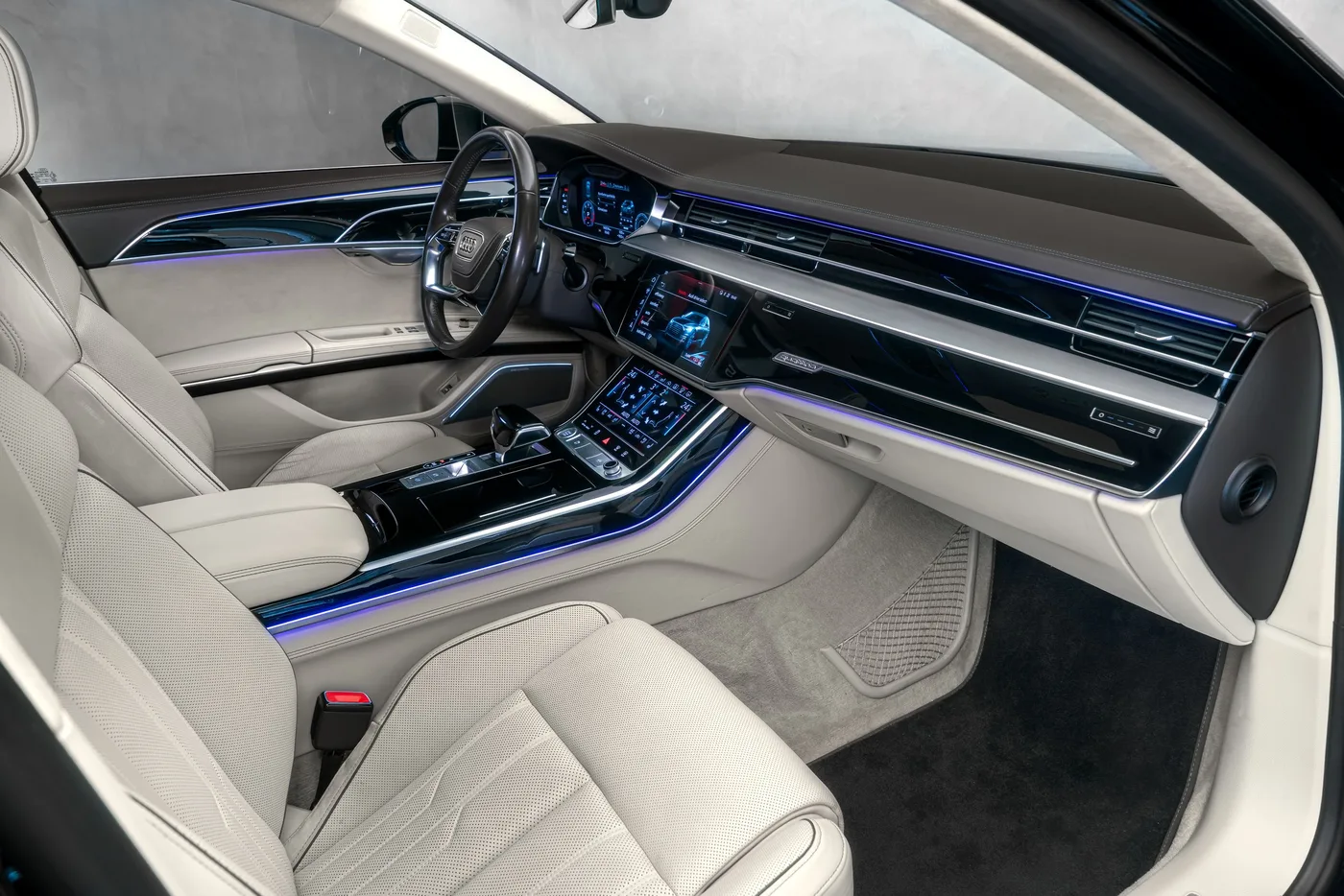 2019 Audi A8 50 TDI L proposée par un concessionnaire spécialisé à Ostrava, Tchéquie, photo 11 sur 25