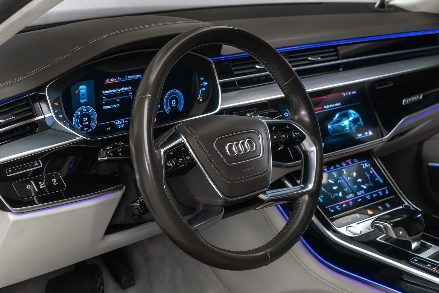 2019 Audi A8 50 TDI L proposée par un concessionnaire spécialisé à Ostrava, Tchéquie, photo 14 sur 25
