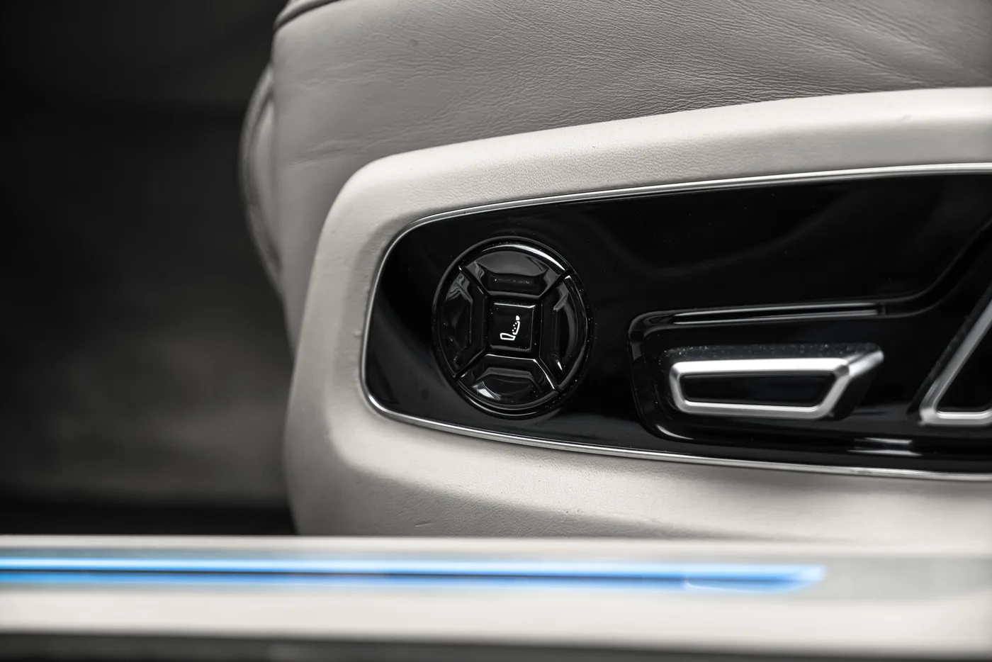 2019 Audi A8 50 TDI L proposée par un concessionnaire spécialisé à Ostrava, Tchéquie, photo 22 sur 25