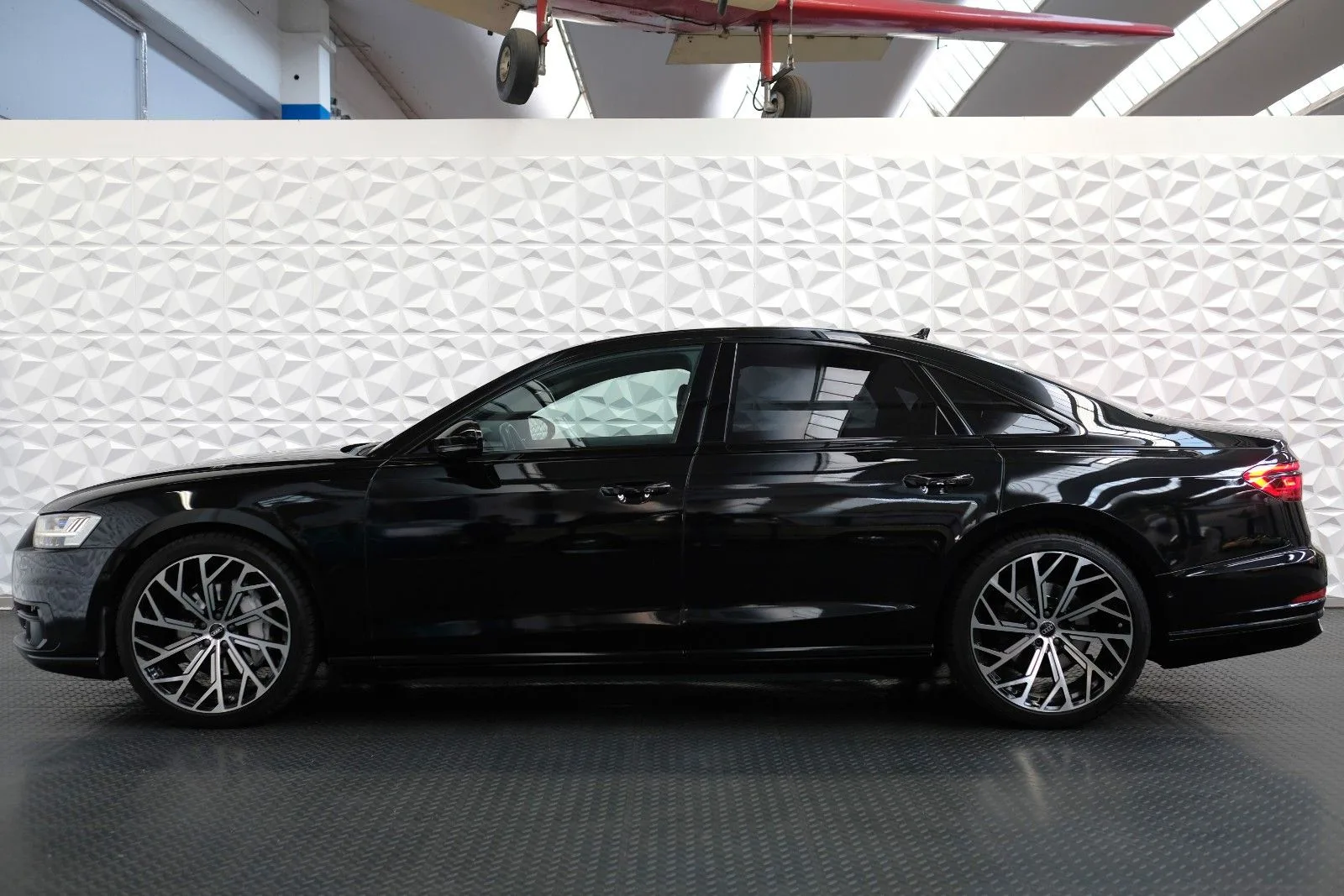 2019 Audi A8, 9/30