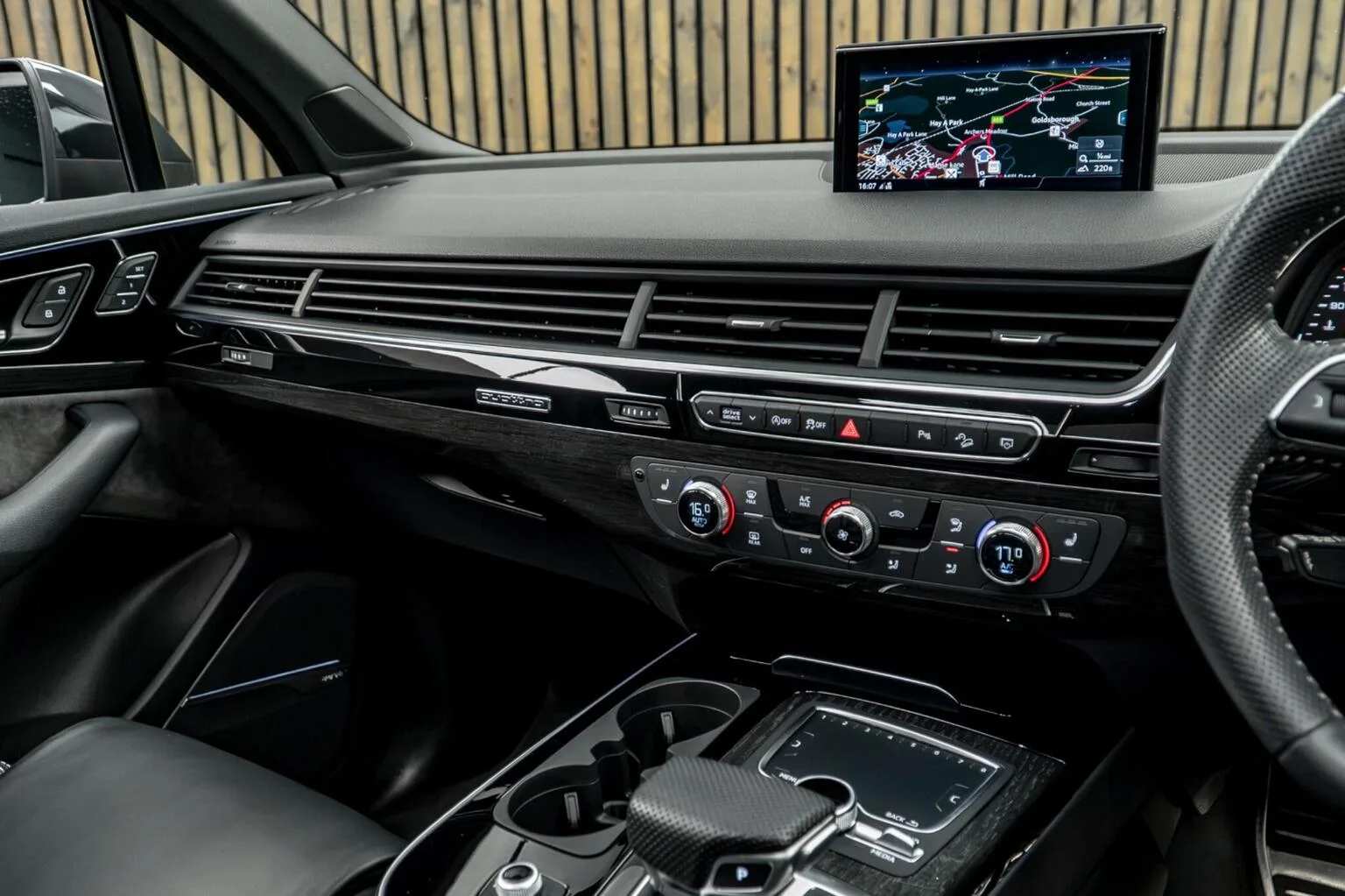 2019 Audi Q7 Black Edition, 24/30