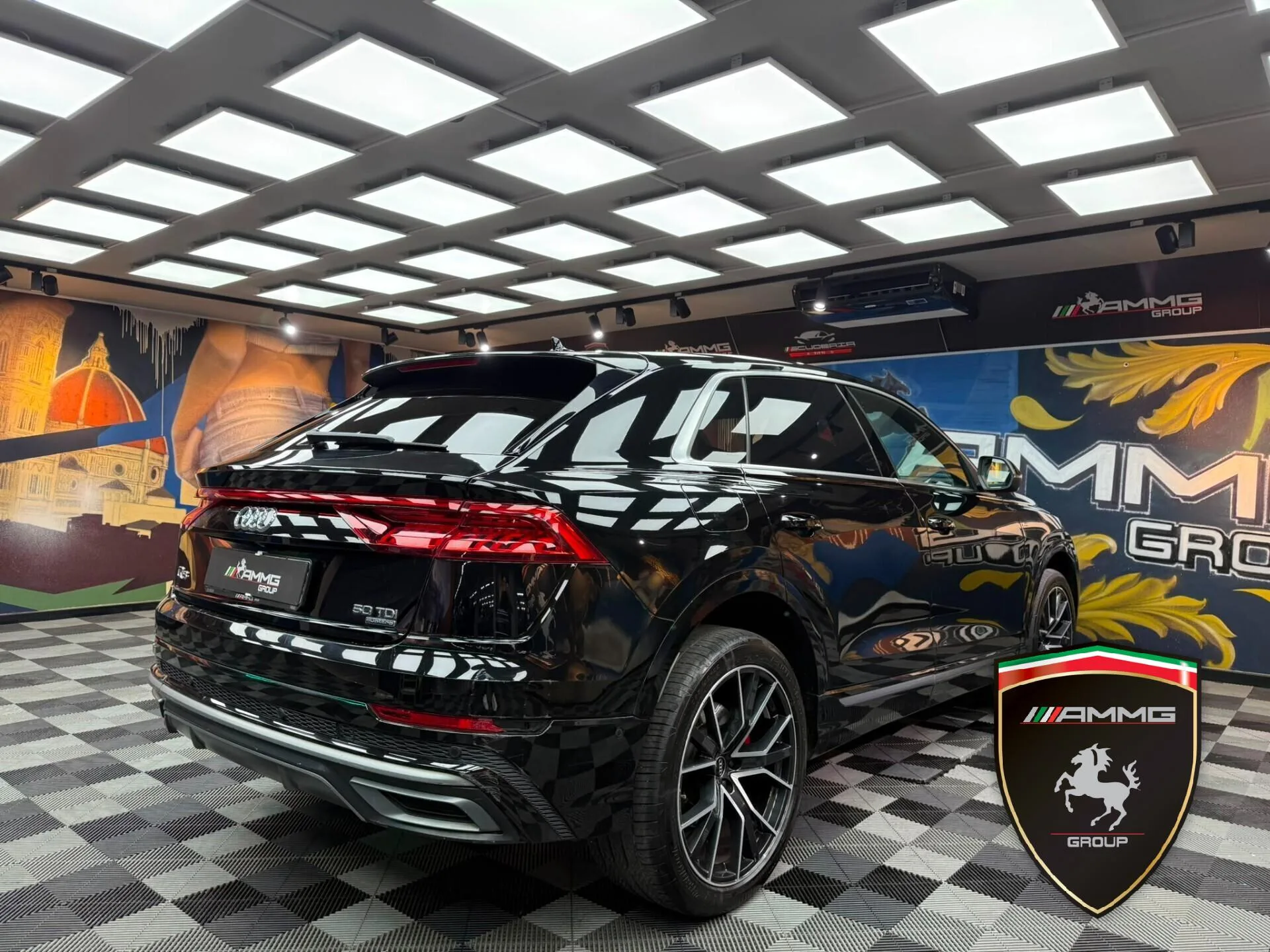 2019 Audi Q8 50 TDI Sport, 4/15