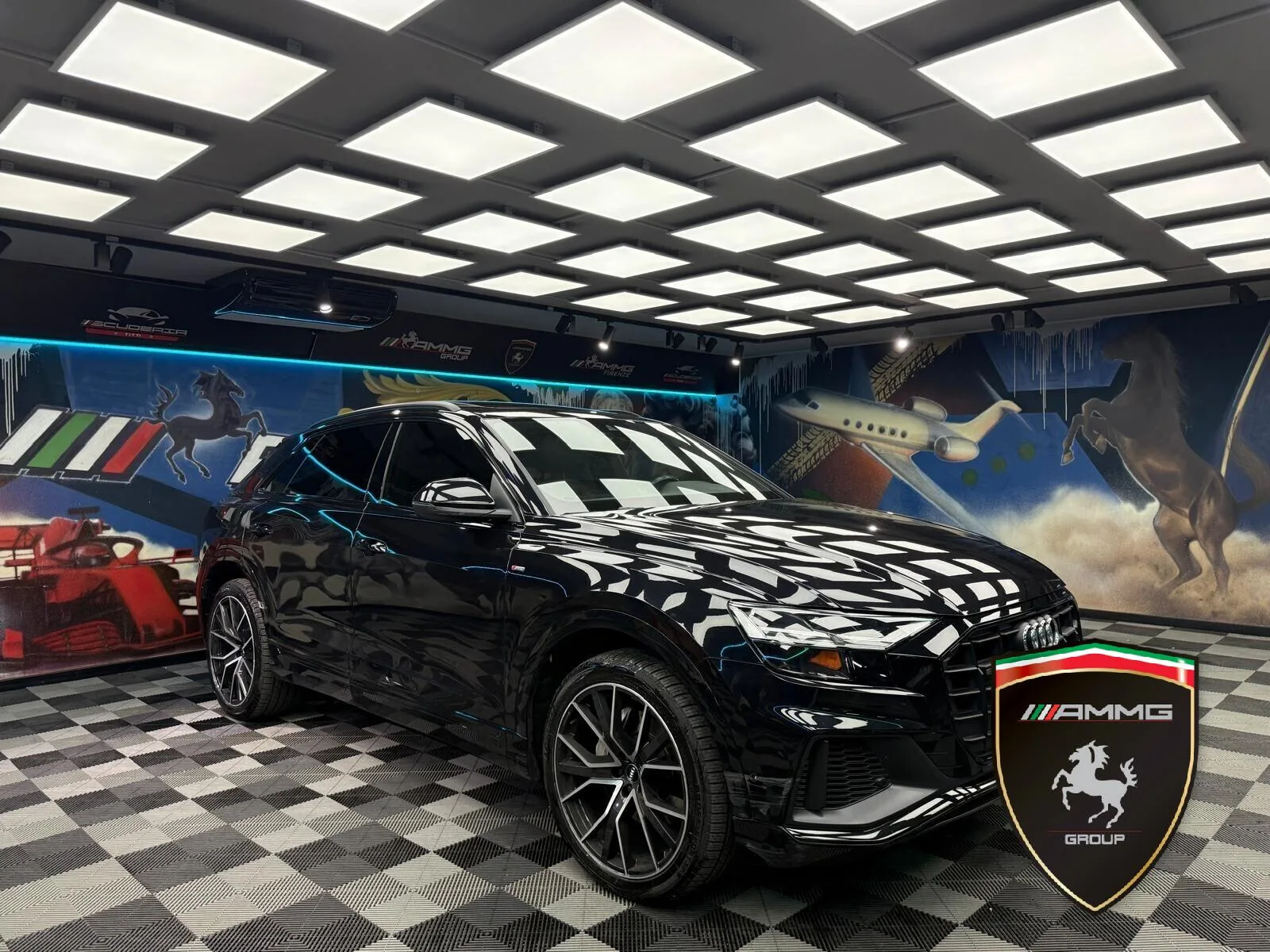 2019 Audi Q8 55 TFSI S line edition, 3/15