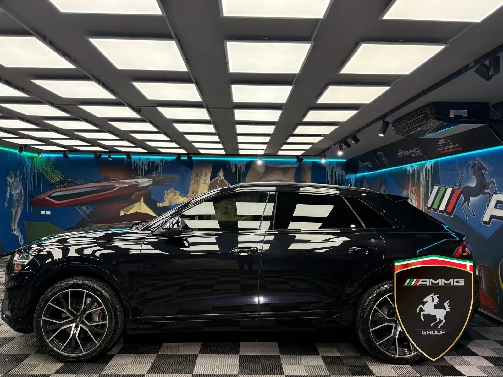 2019 Audi Q8 55 TFSI S line edition, 4/15