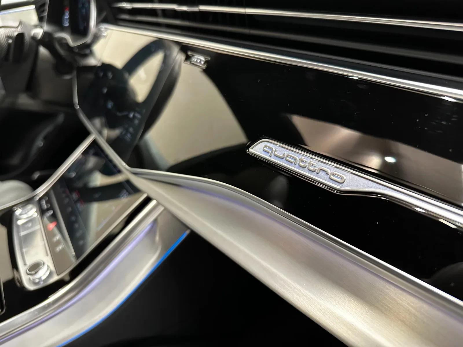 2019 Audi Q8 50 TDI quattro, 26/30