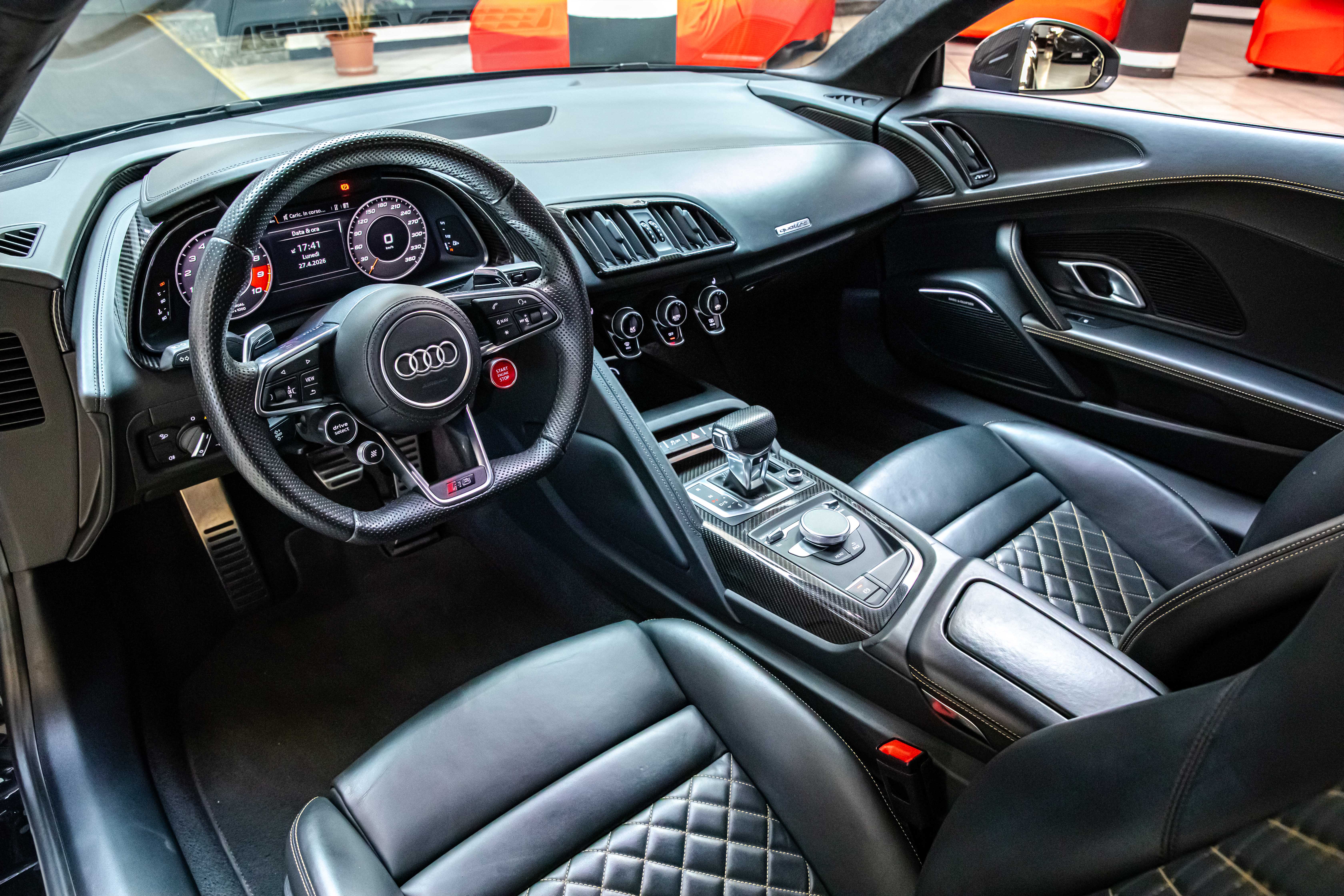 2019 Audi R8 performance, quattro angeboten von einem Fachhändler in Milan, Italien, Foto 15 von 20