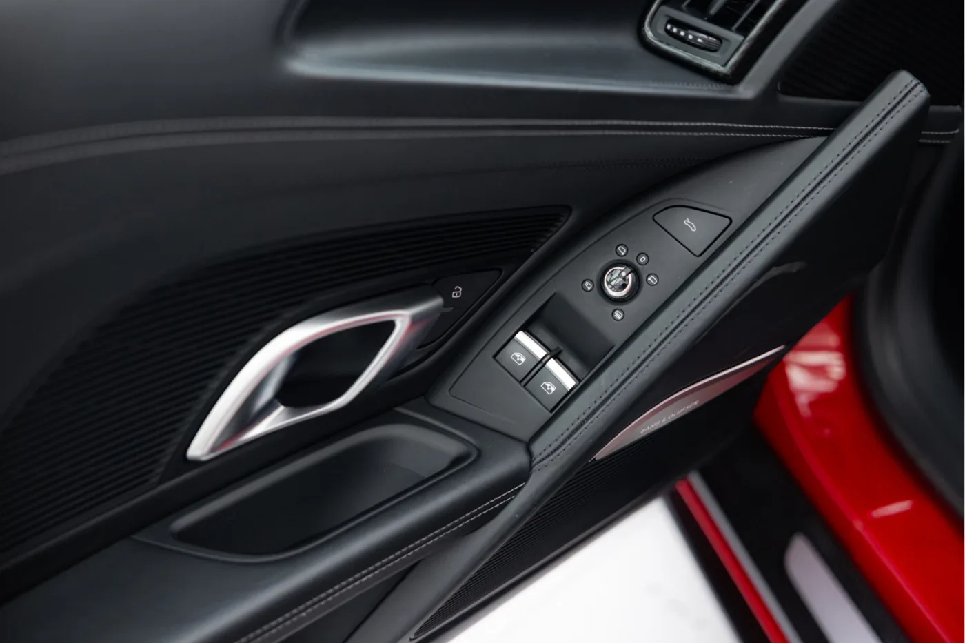 2019 Audi R8 V10 performance quattro offered by an official McLaren and Morgan dealer in Utrecht, Netherlands, photo 11 of 25