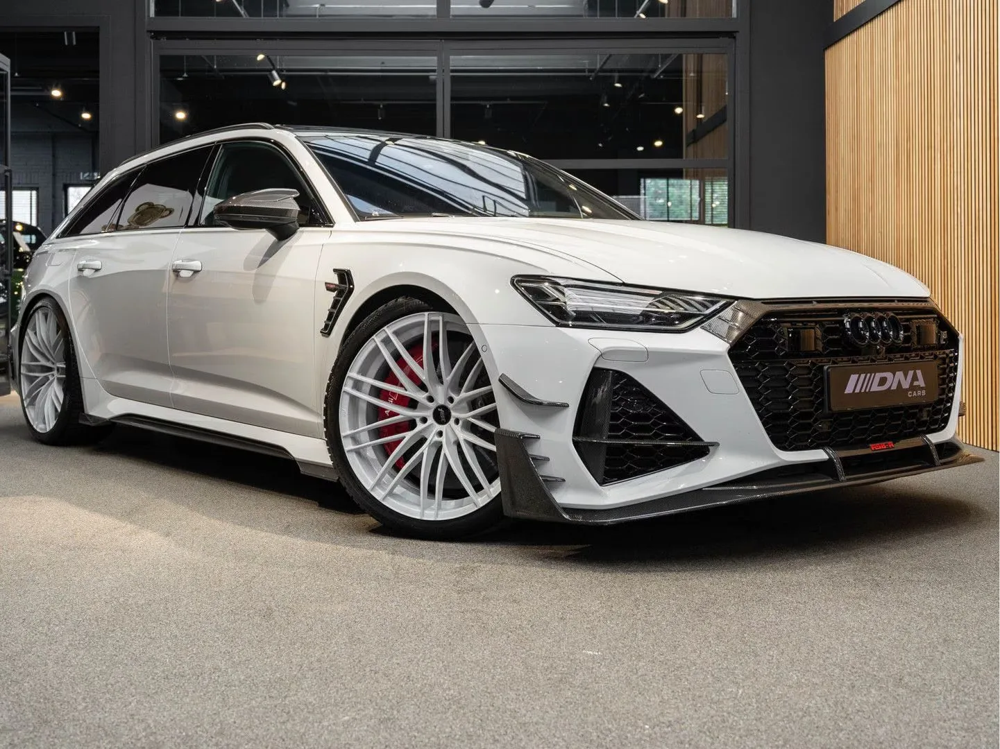 2019 Audi RS6 Avant ABT RS6-R, 2/30