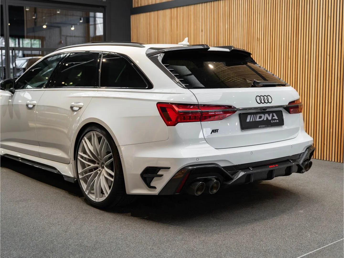 2019 Audi RS6 Avant ABT RS6-R, 14/30