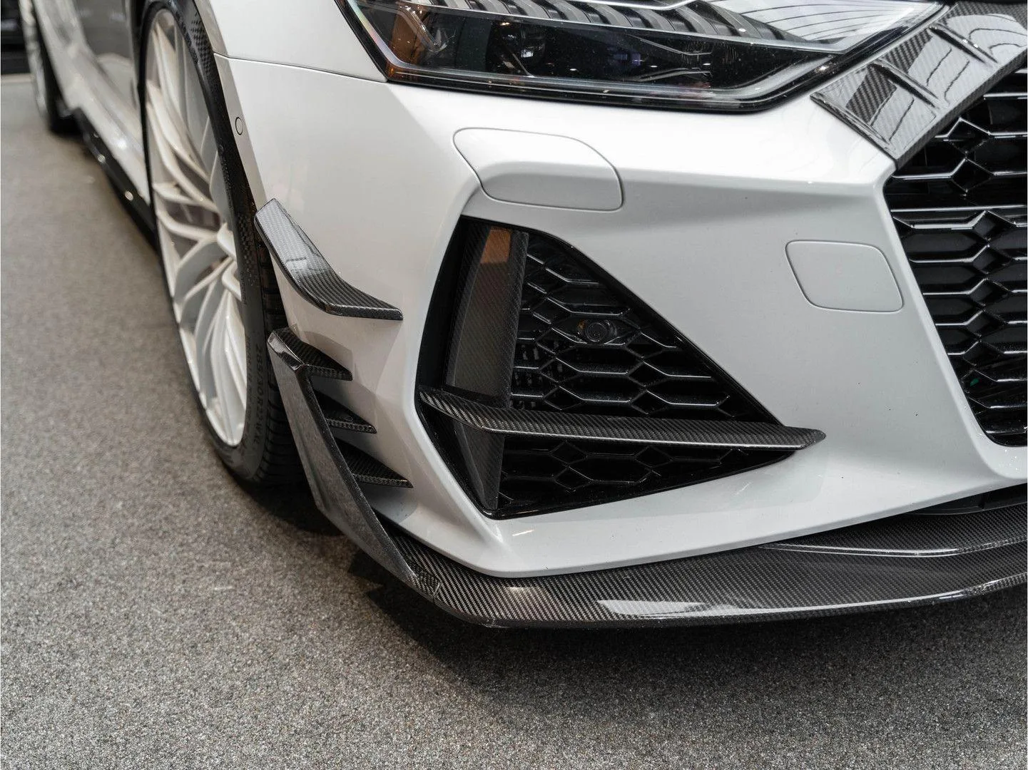 2019 Audi RS6 Avant ABT RS6-R, 23/30
