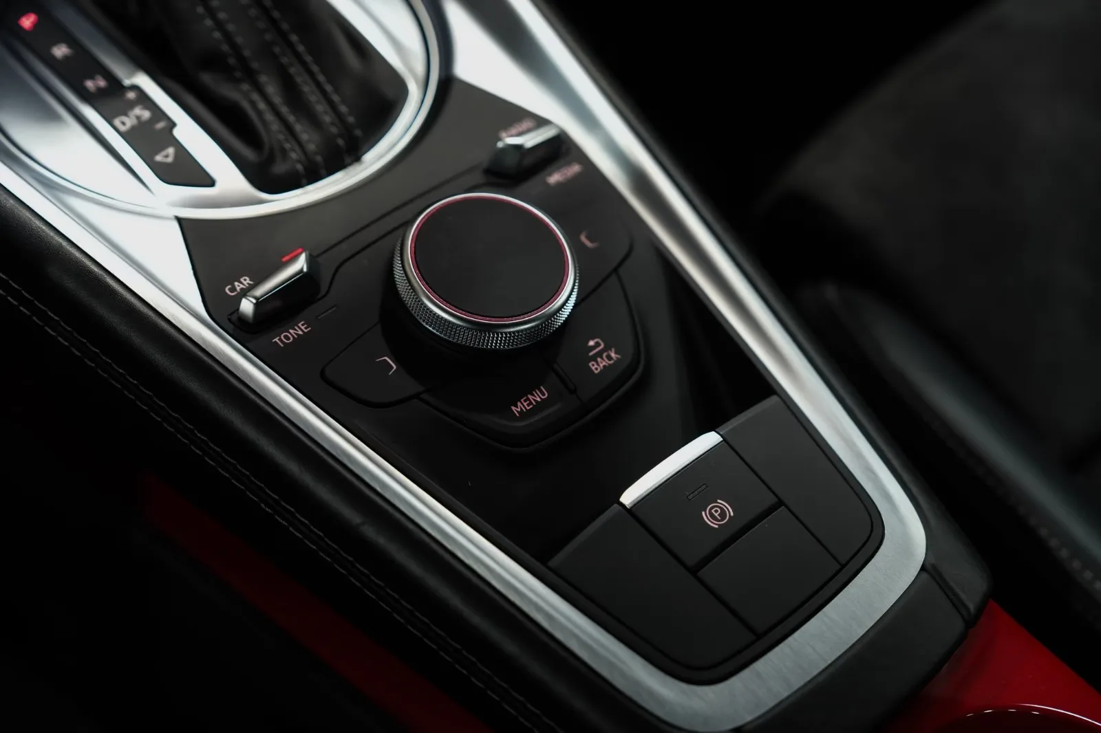 2019 Audi TTS Coupé, 29/30