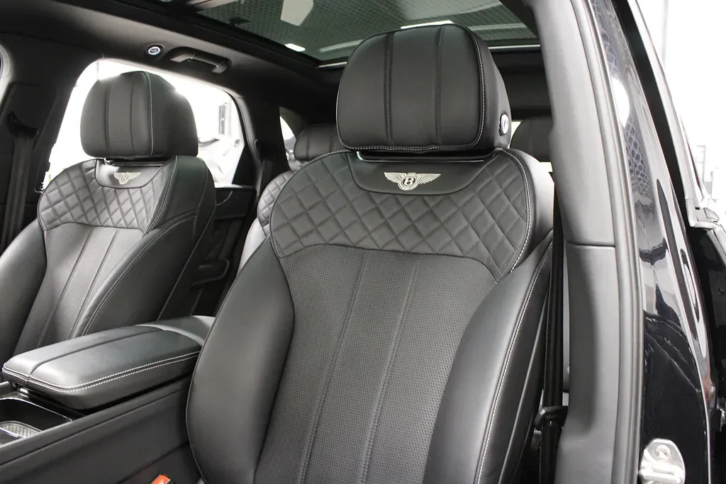 2019 Bentley Bentayga, 19/30
