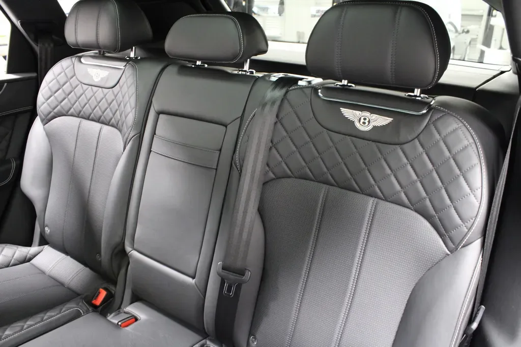 2019 Bentley Bentayga, 20/30